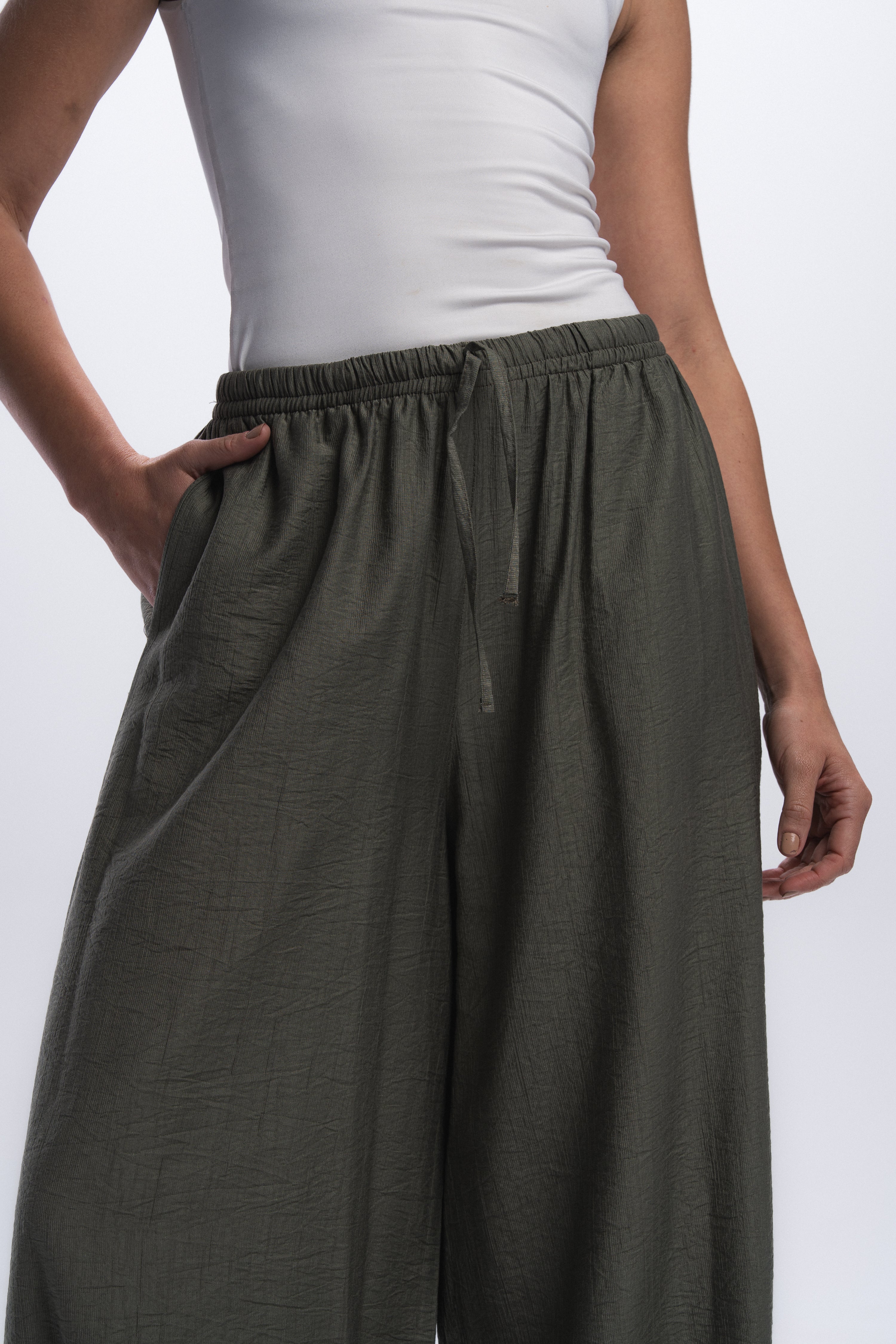 Crinkle linen pants - Olive