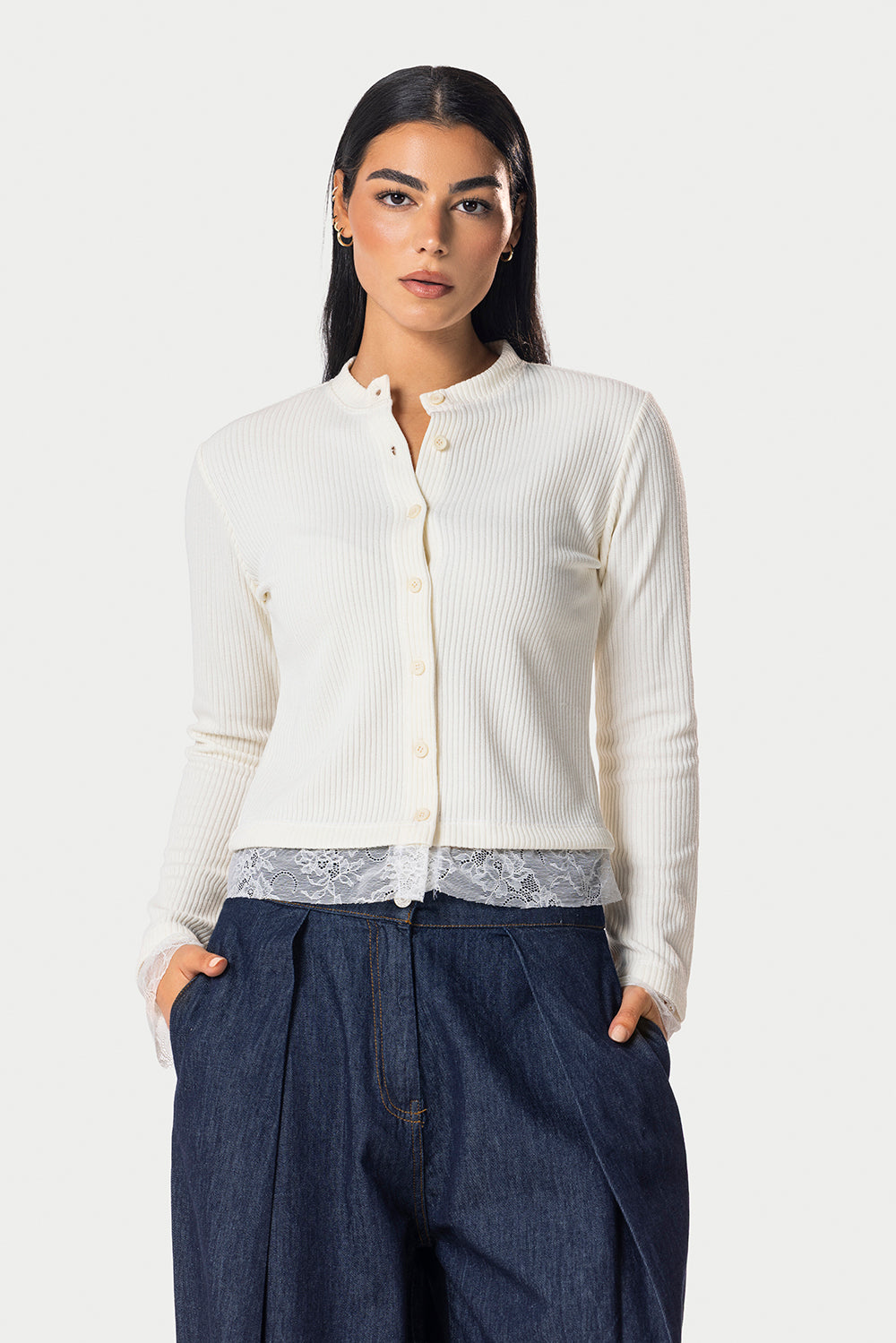 Long sleeve lace buttons top – Off white | Eighties