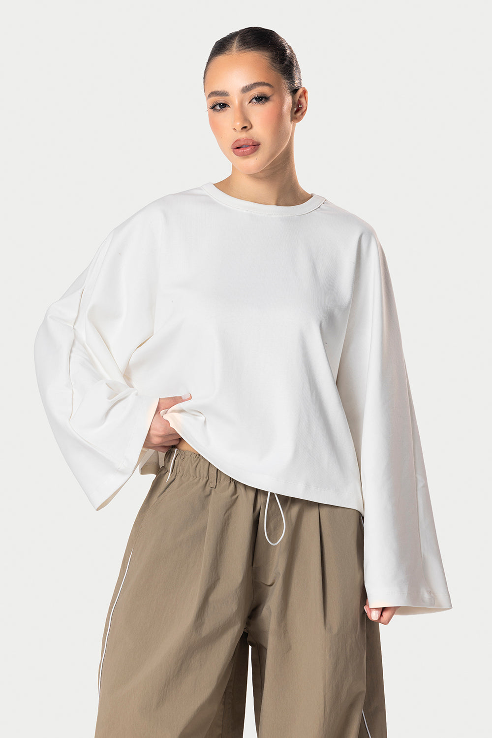 Wide Sleeve Cotton Tee – Off white | Eighties