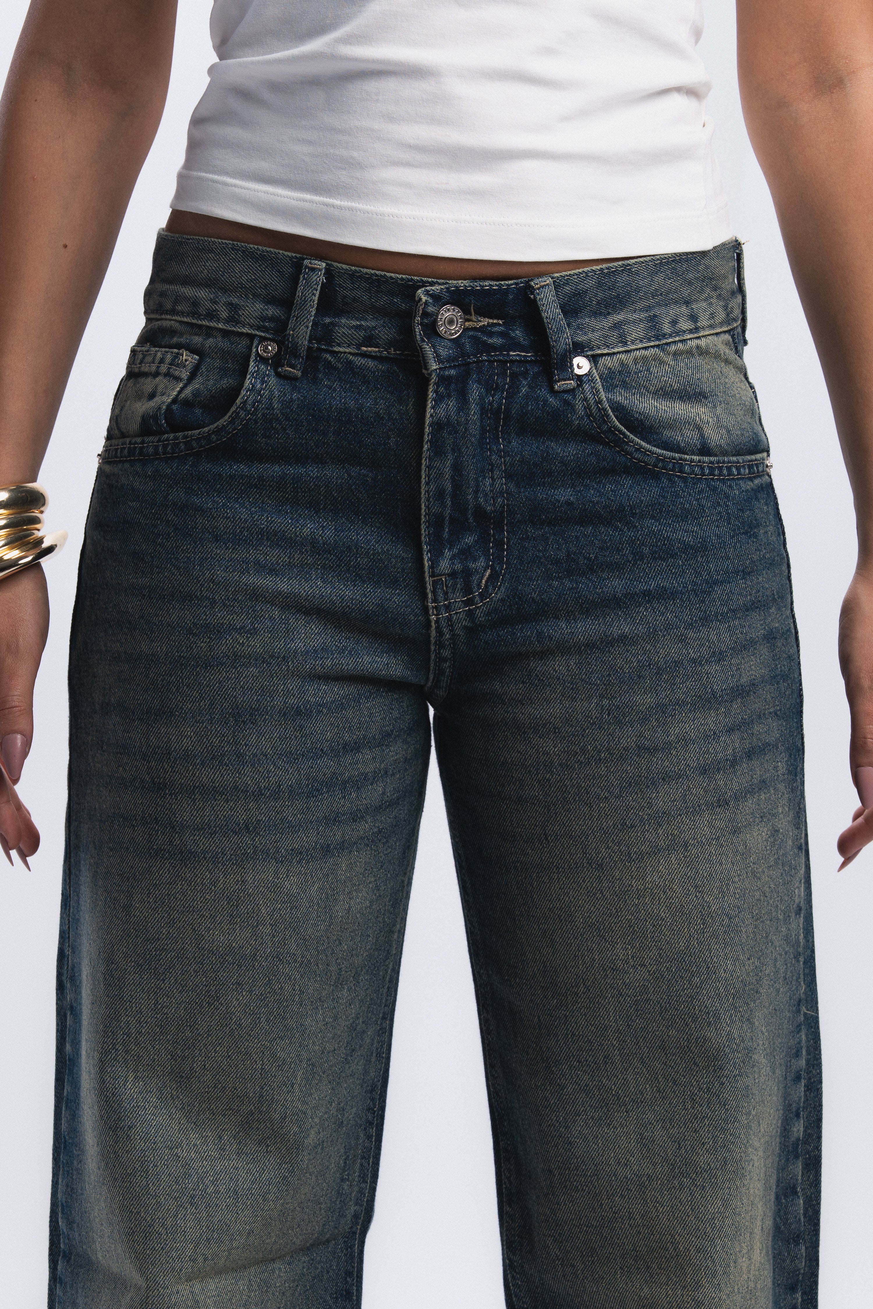 Straight Leg Jeans-Vintage Blue