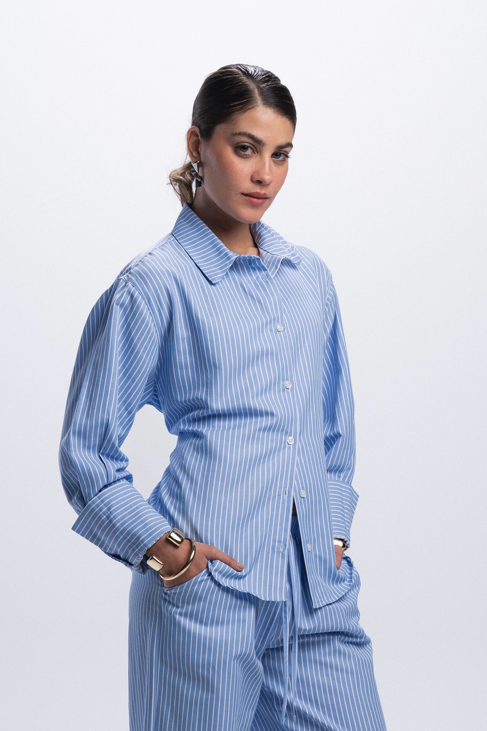 Back Tie Poplin Shirt - Blue striped