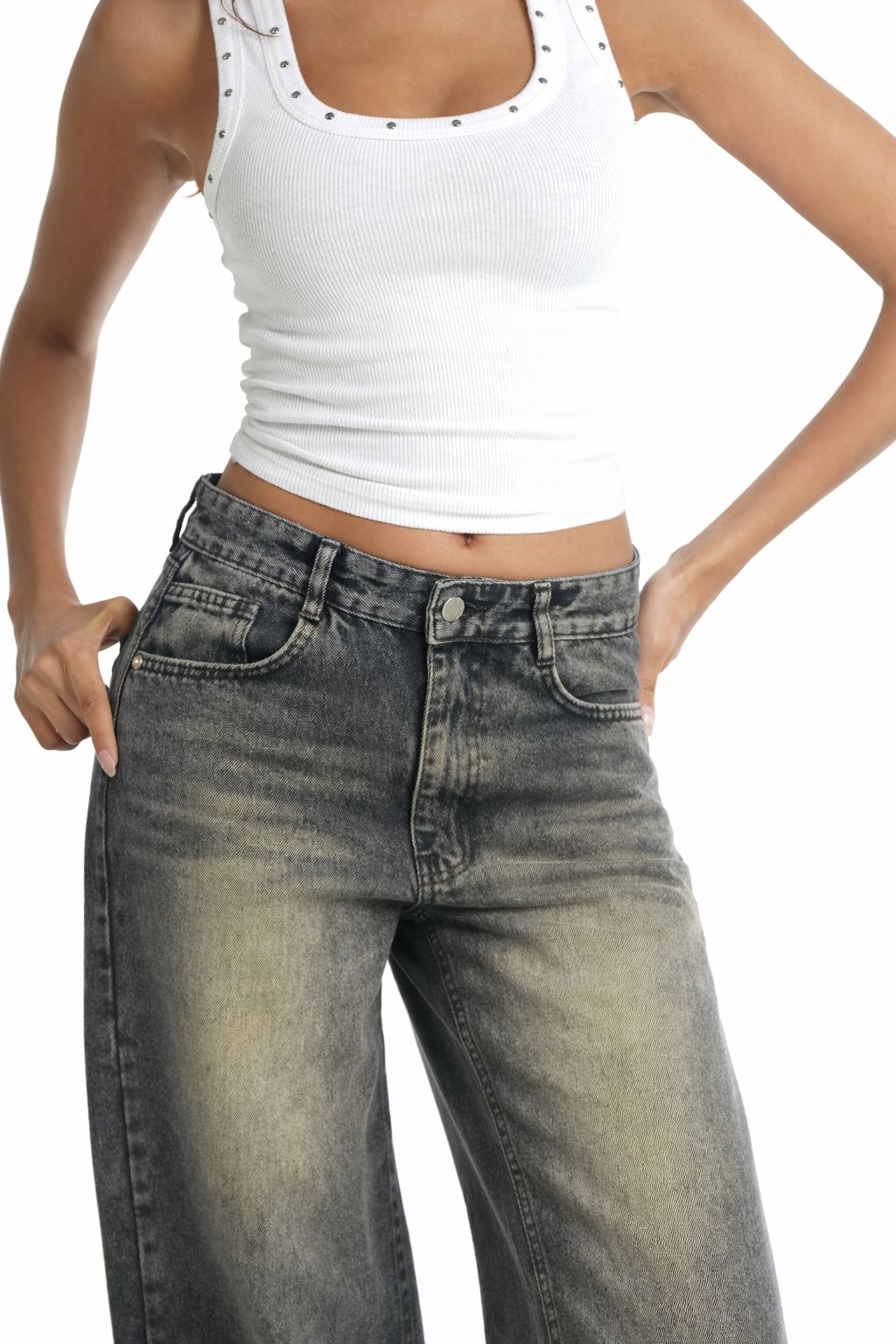 Wide leg jeans- dirty vintage