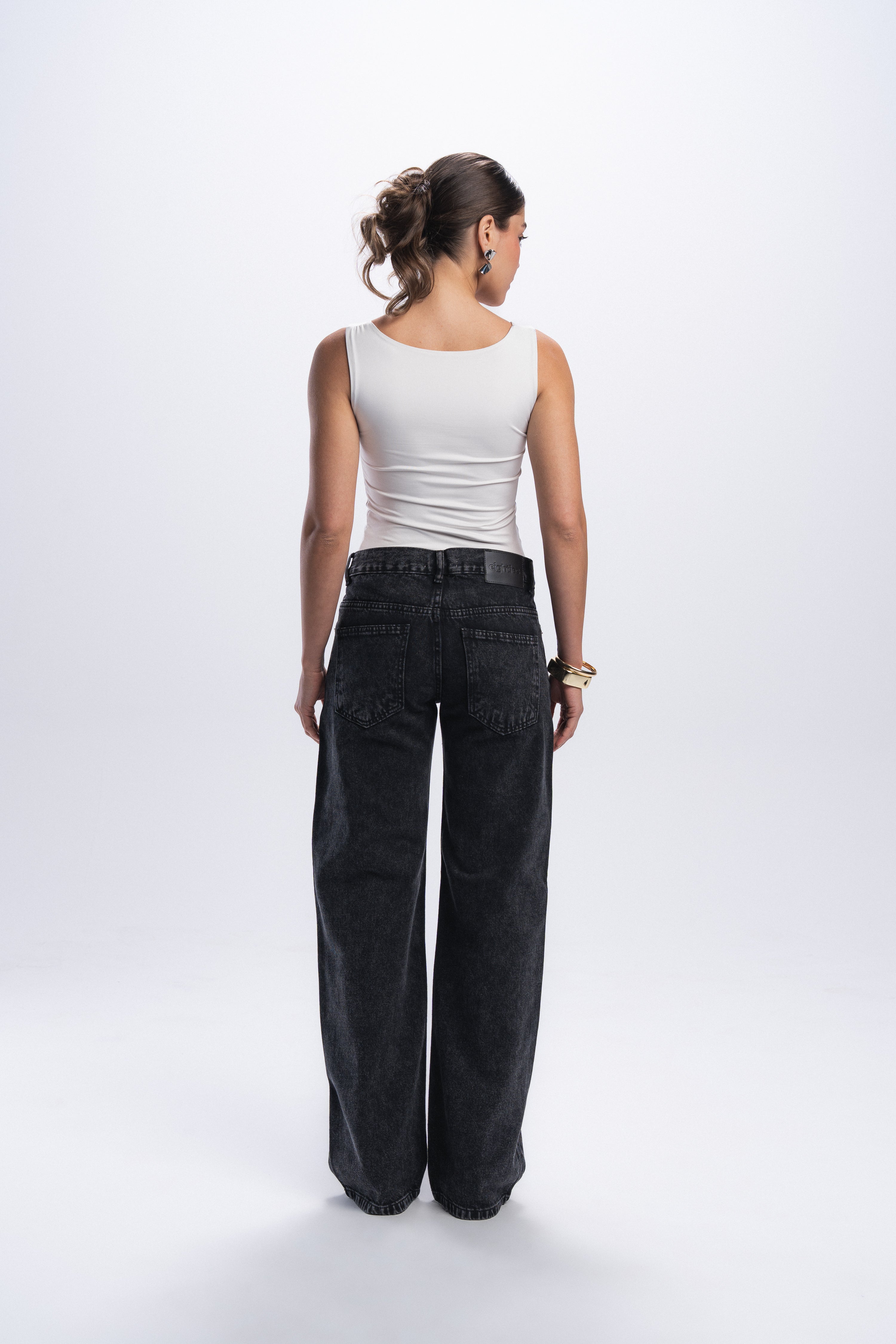 Straight Leg Jeans- Dirty Black