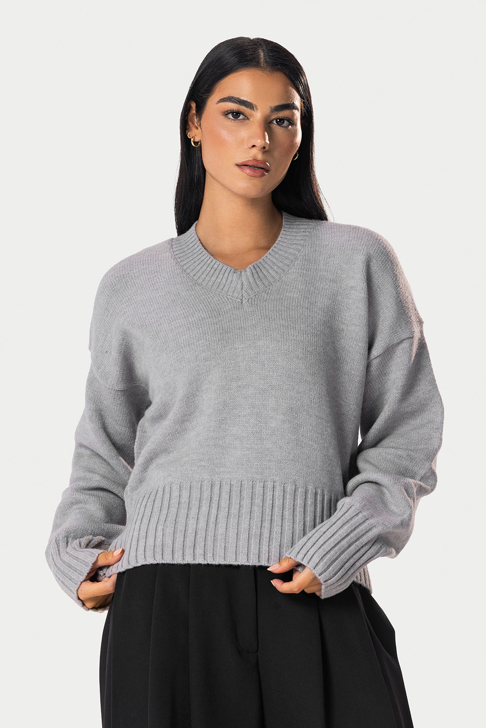V-Neck Knitted Sweater – Grey – photo 2