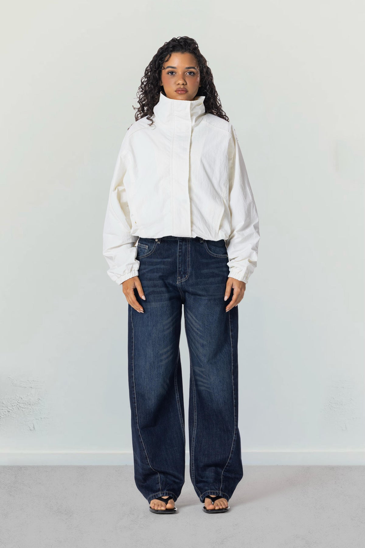 Long Sleeve Back tie lace Tee - Off white