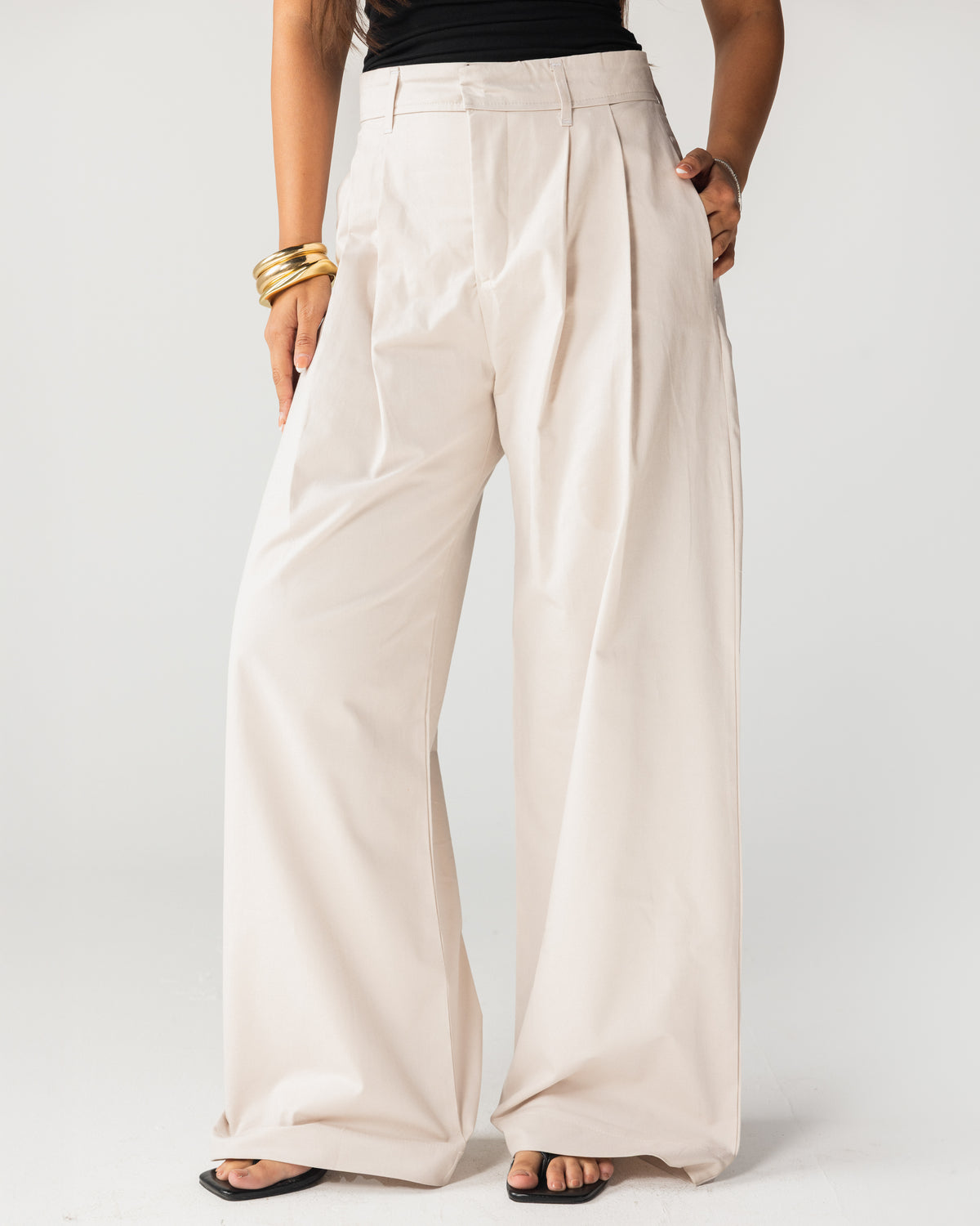 Pleated Gabardine Trousers - Beige