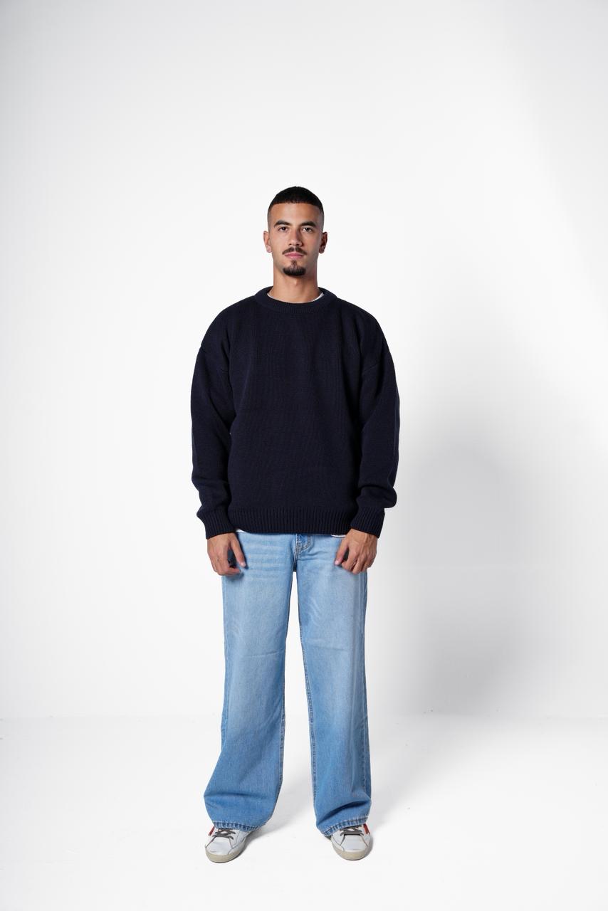 Basic knitted sweater - navy
