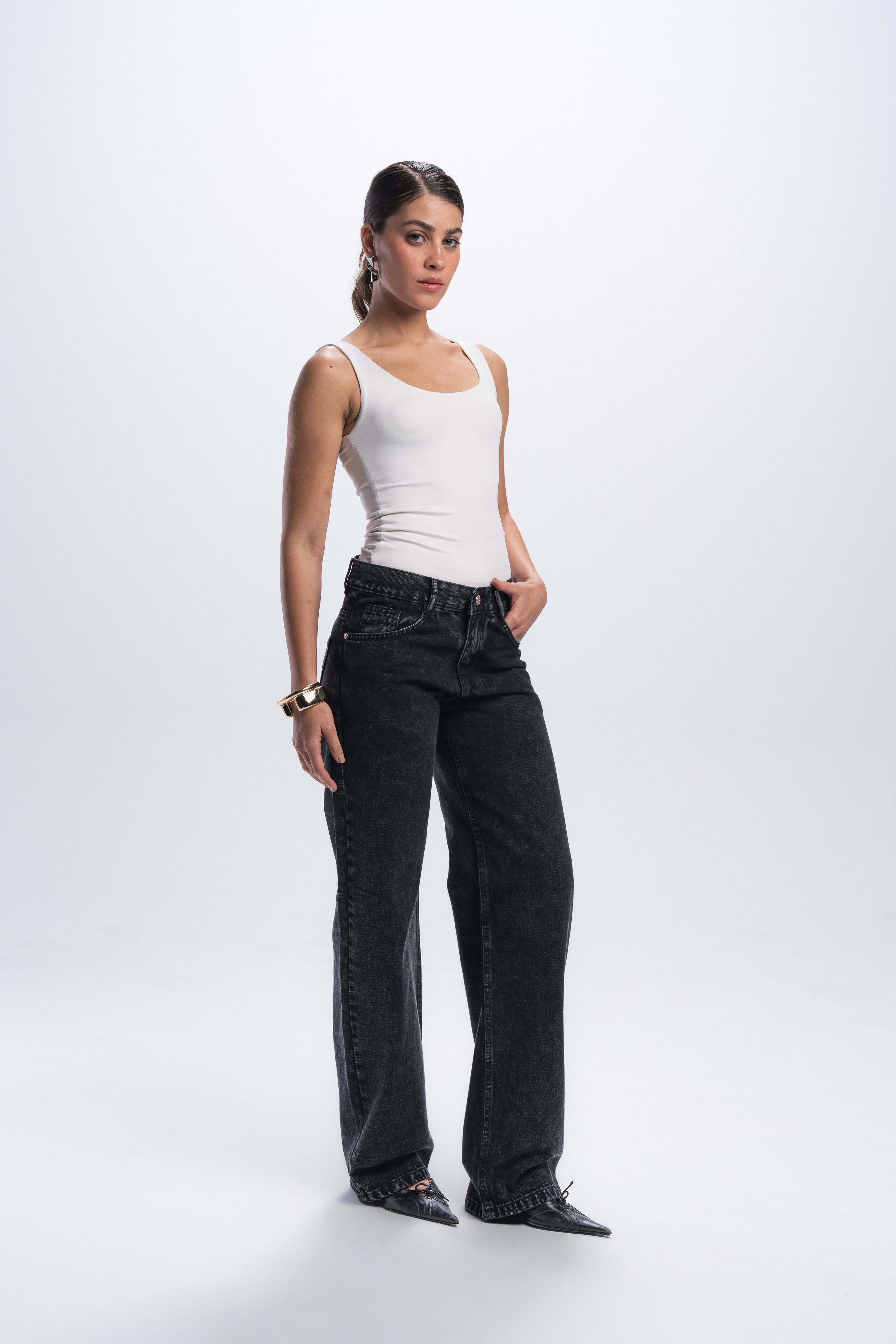 Straight Leg Jeans- Dirty Black