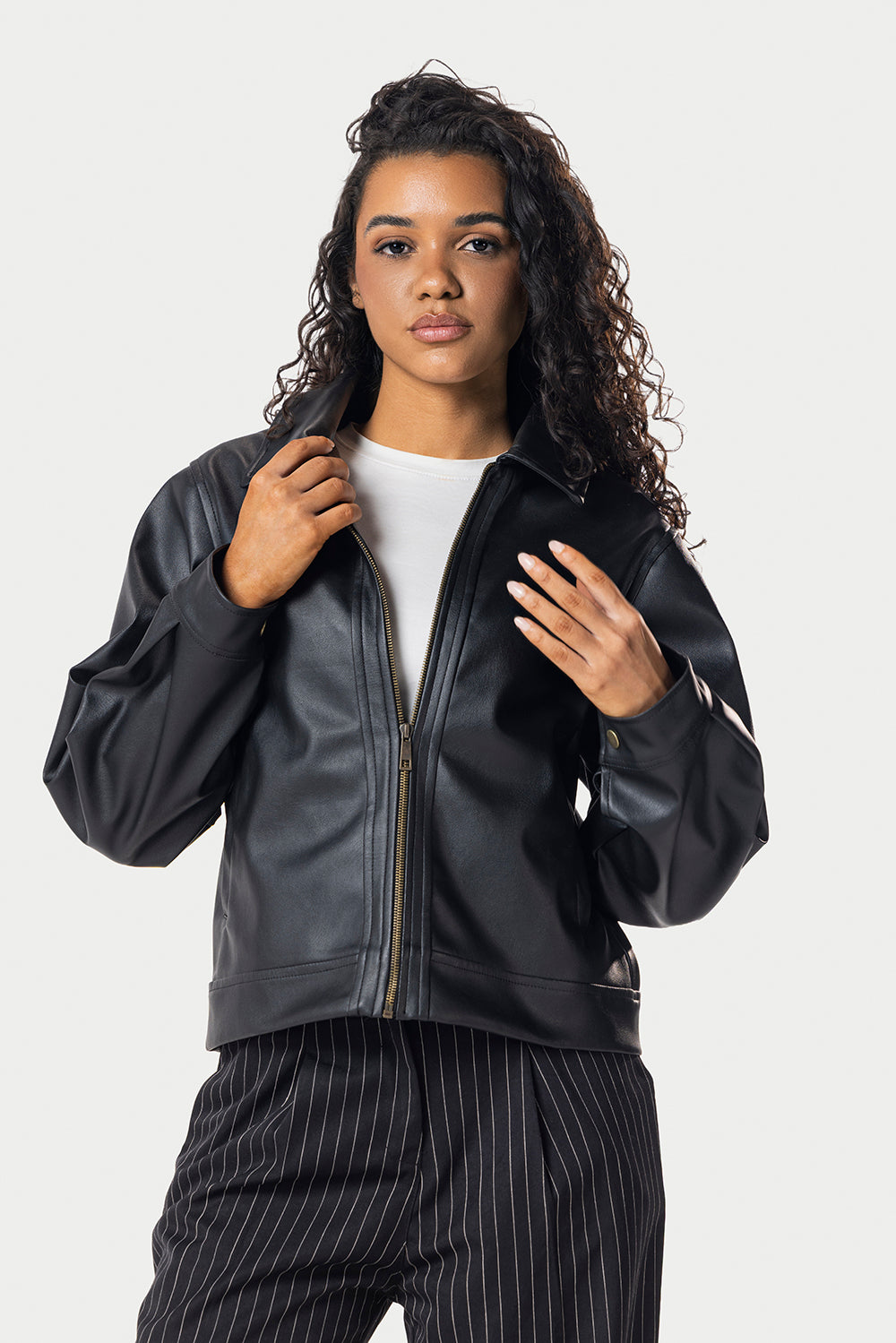 Cropped Leather Jacket – Black – photo 4