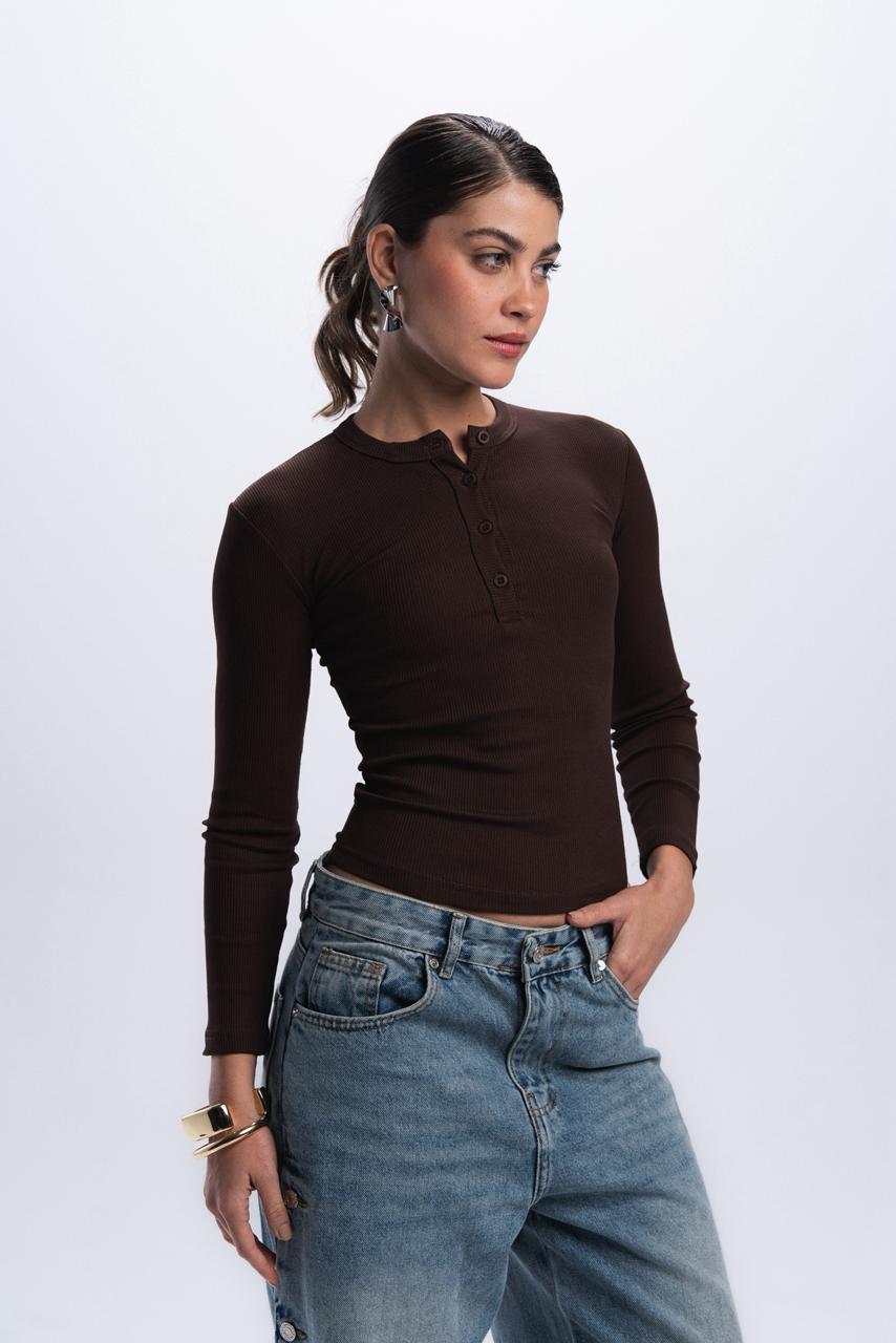 Long Sleeve buttons top - Brown