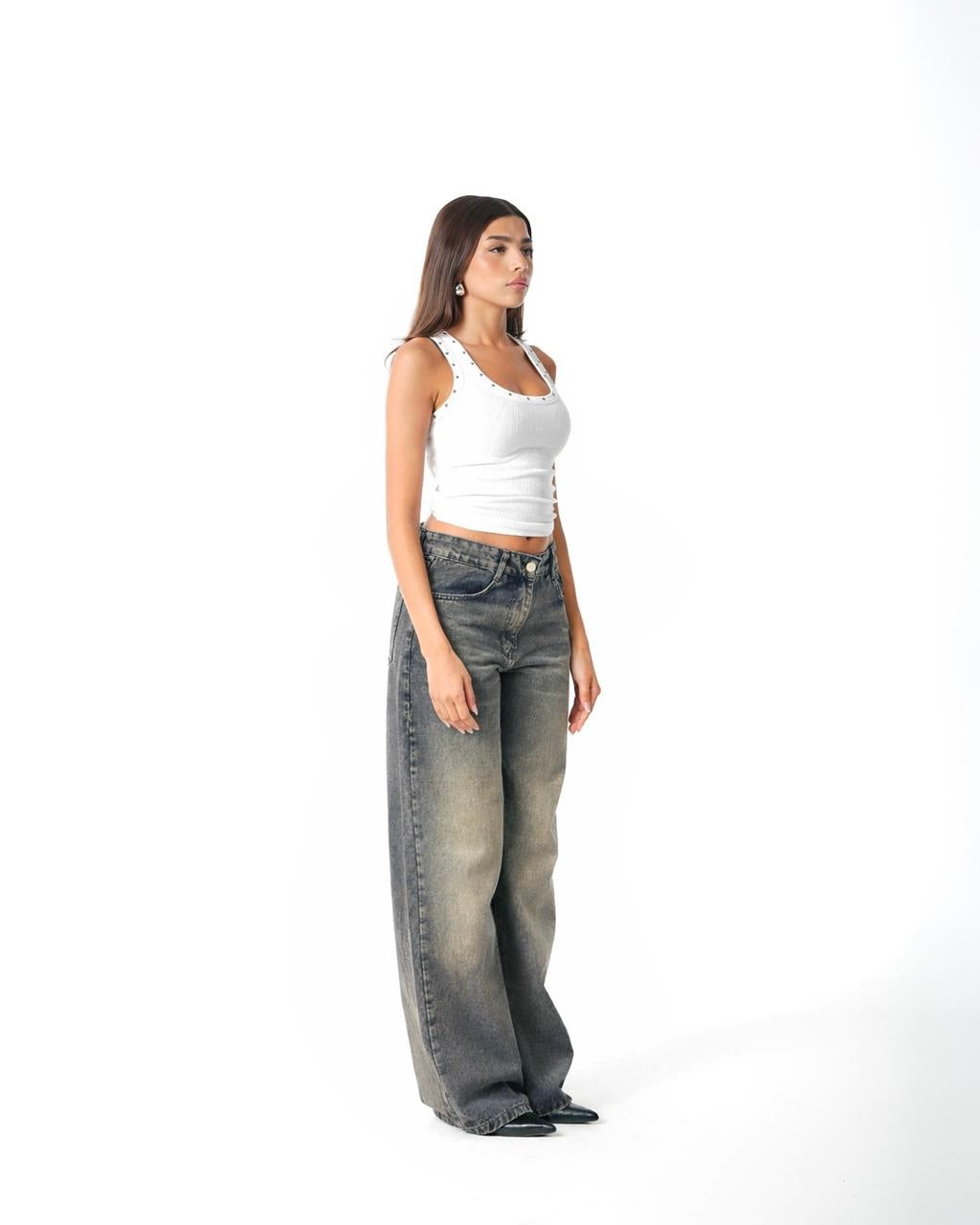 Wide leg jeans- dirty vintage